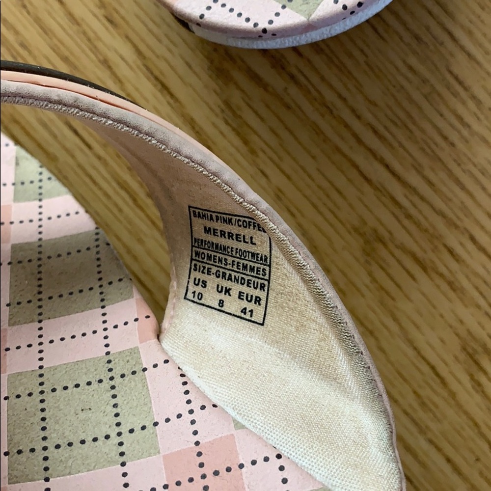 Merrell flip flops - Picture 4 of 4